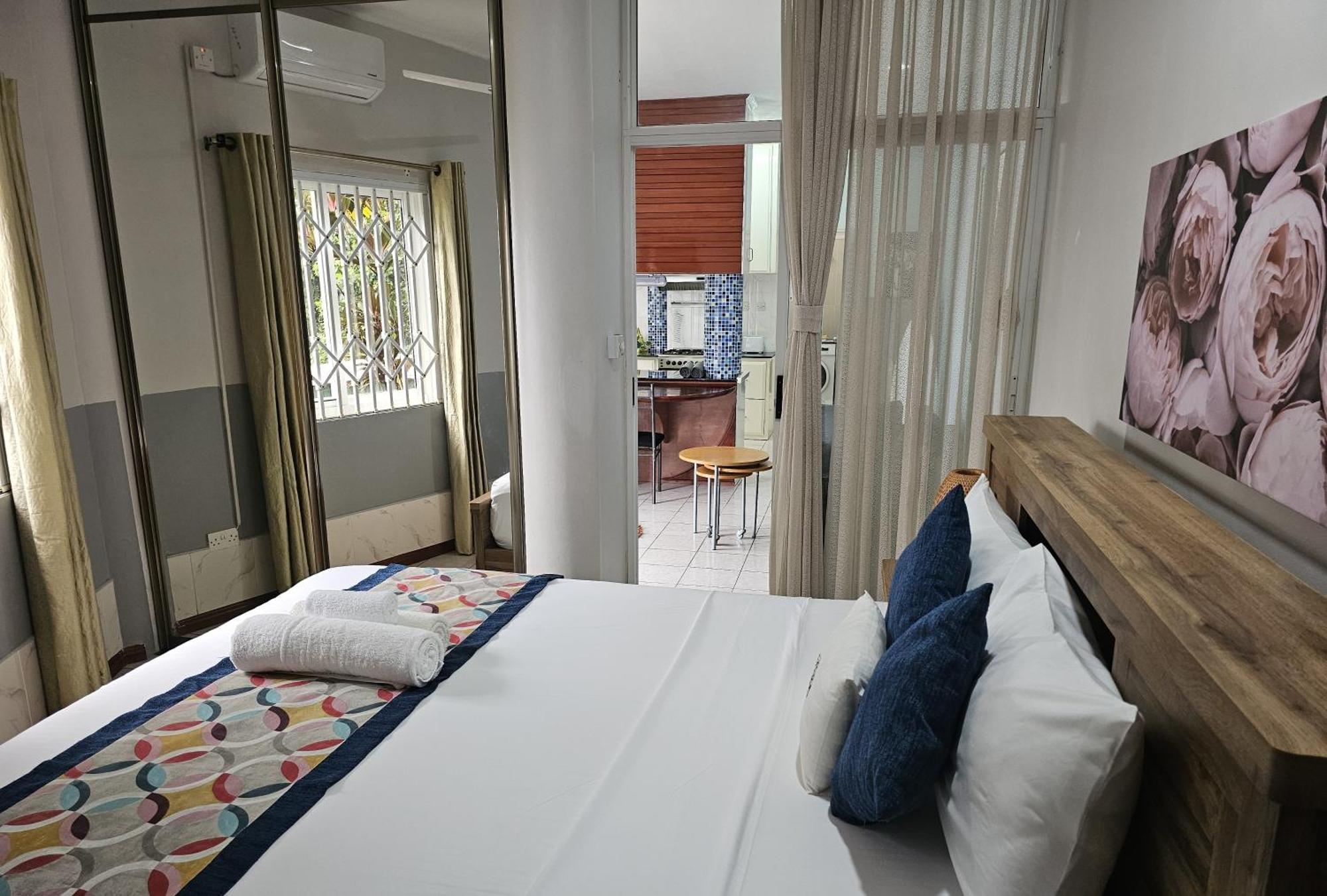 Glacis Heights Villa Екстер'єр фото