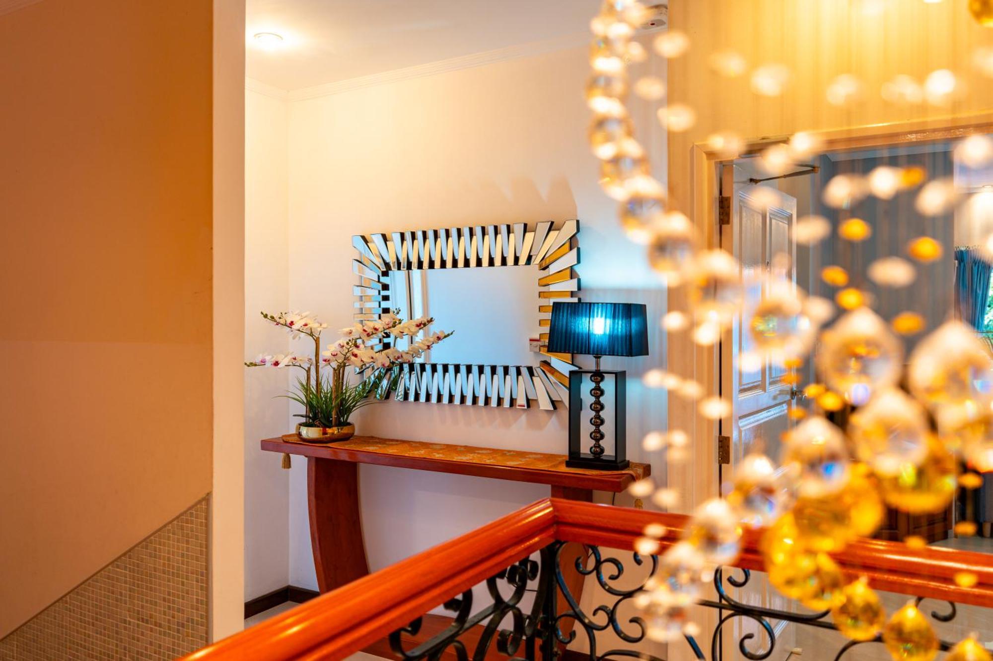 Glacis Heights Villa Екстер'єр фото