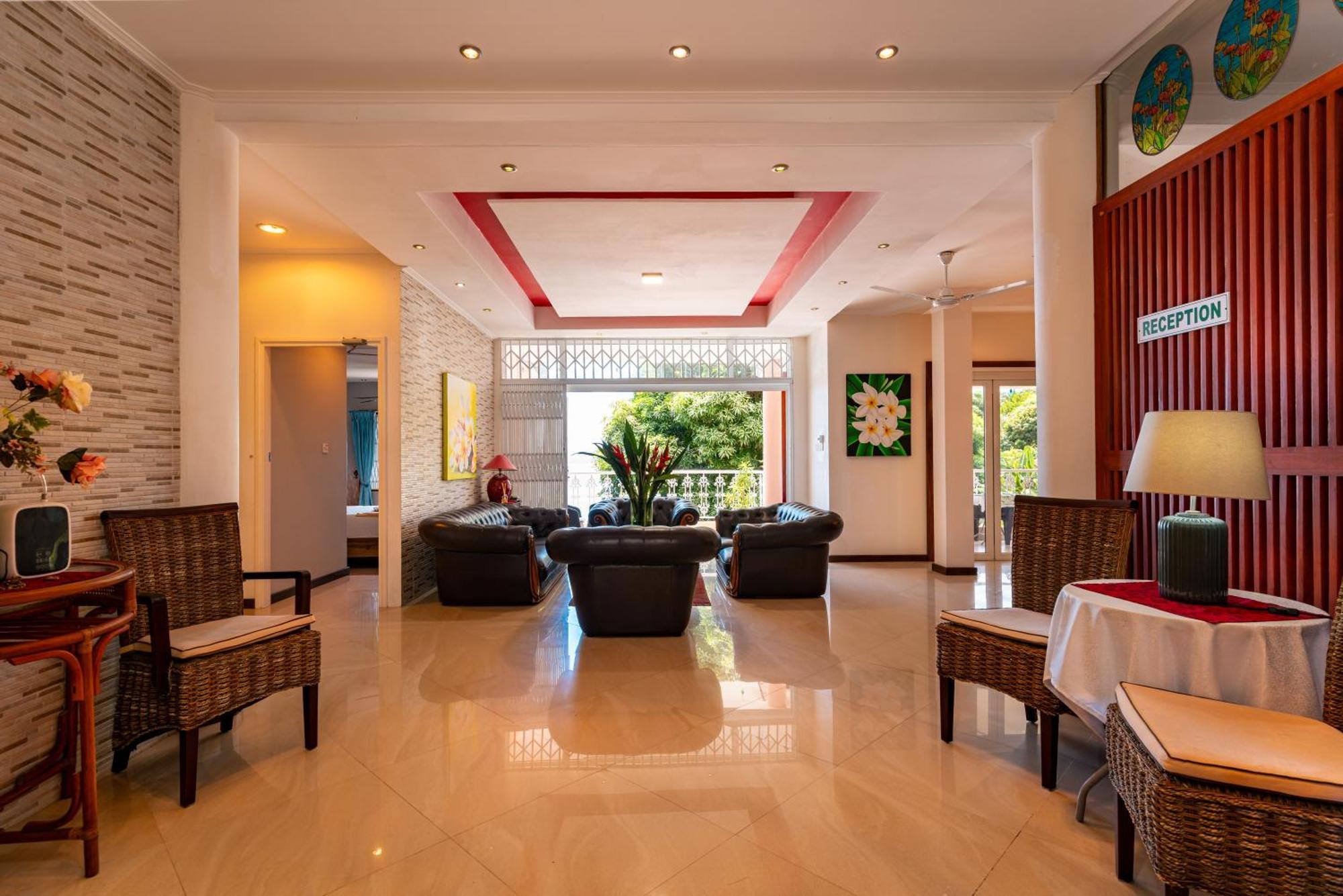 Glacis Heights Villa Екстер'єр фото