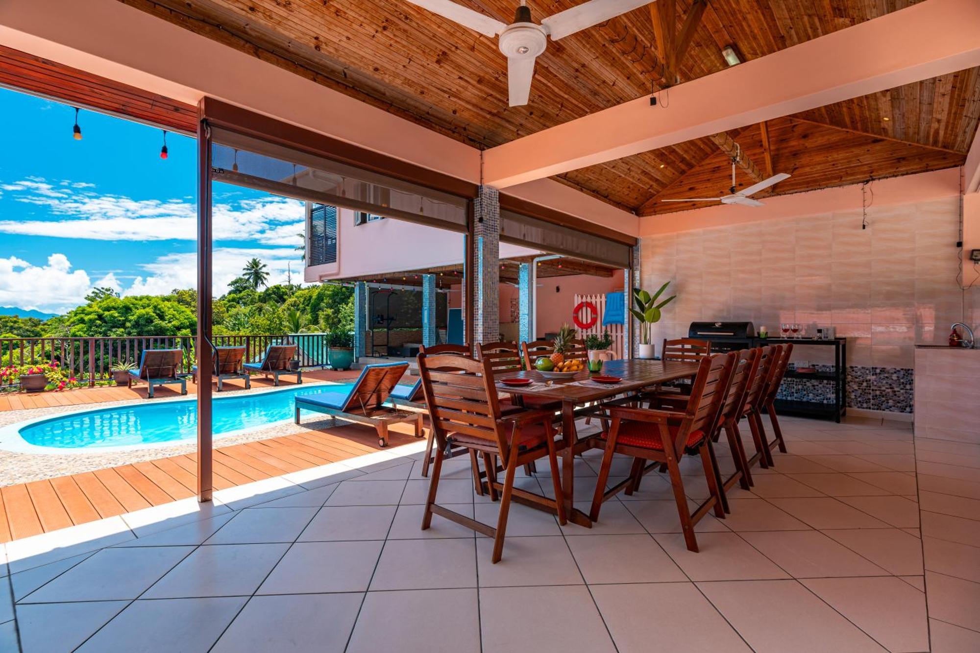Glacis Heights Villa Екстер'єр фото