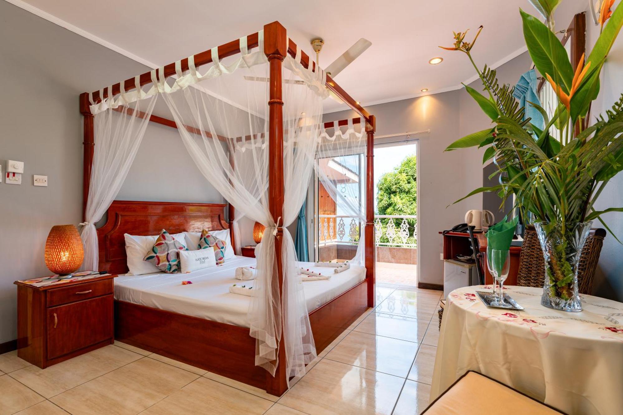 Glacis Heights Villa Екстер'єр фото