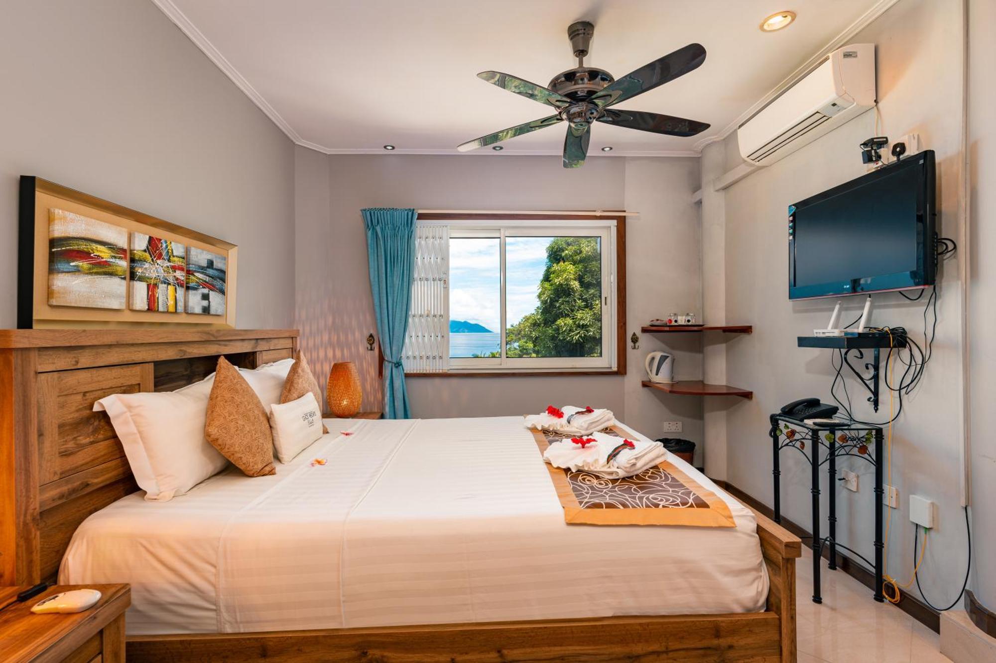 Glacis Heights Villa Екстер'єр фото