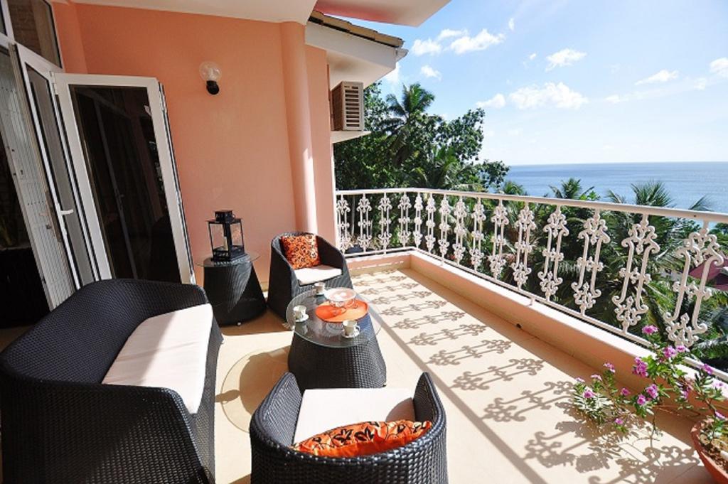Glacis Heights Villa Екстер'єр фото