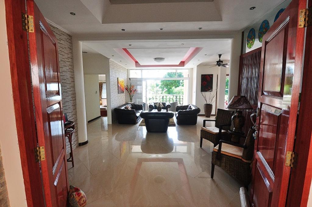 Glacis Heights Villa Екстер'єр фото