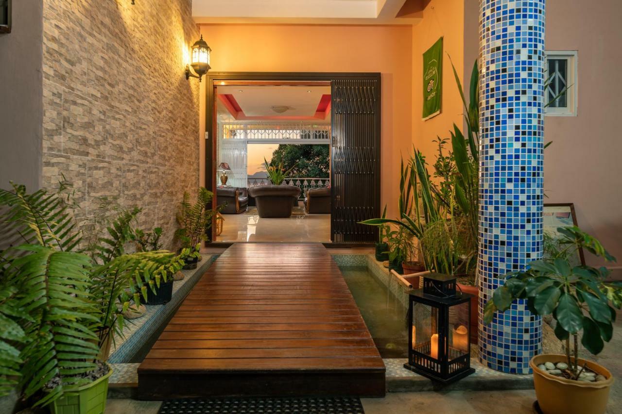 Glacis Heights Villa Екстер'єр фото