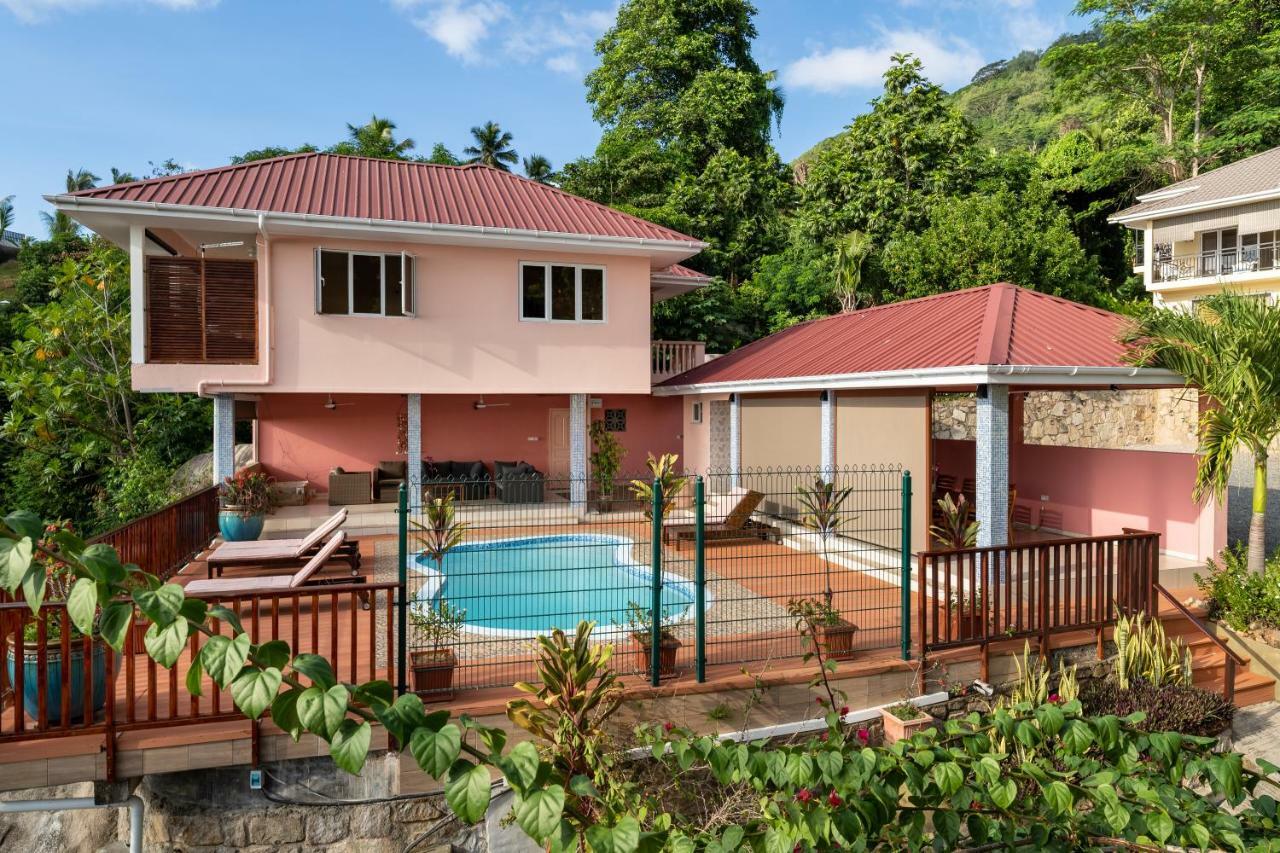Glacis Heights Villa Екстер'єр фото